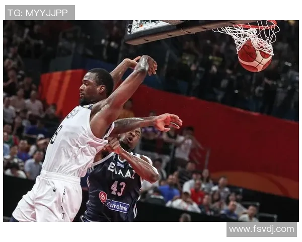 篮球希腊队对阵美国队精彩直播全程回顾与分析